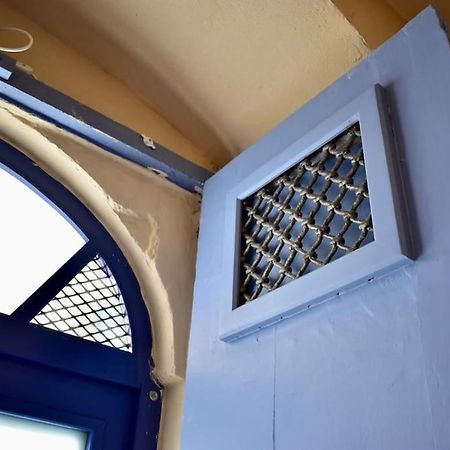 City Centre Pied-A-Terre Near Food Market And Walking Distance To Bus Terminus Валетта Экстерьер фото